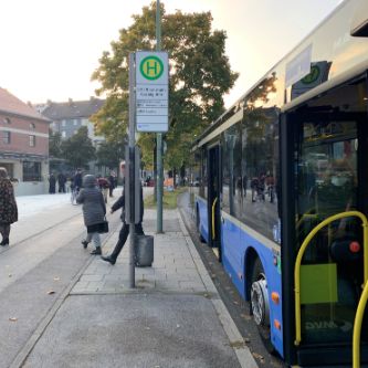 Seit 8. Oktober 2021 hält der ExpressBus X30 auch an der Haltestelle Schäftlarnstraße/Gasteig HP8