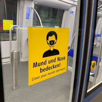 Weiterhin Maskenpflicht  in U-Bahn, Bus und Tram 